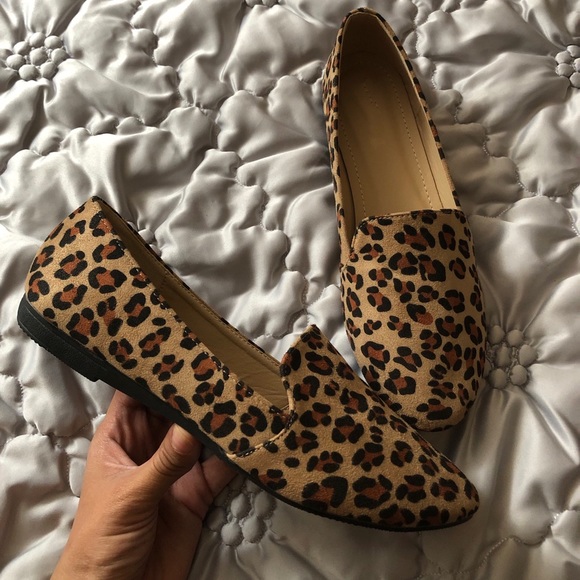 LAST 1♥️Leopard Animal Print Loafer Flats - Picture 5 of 6